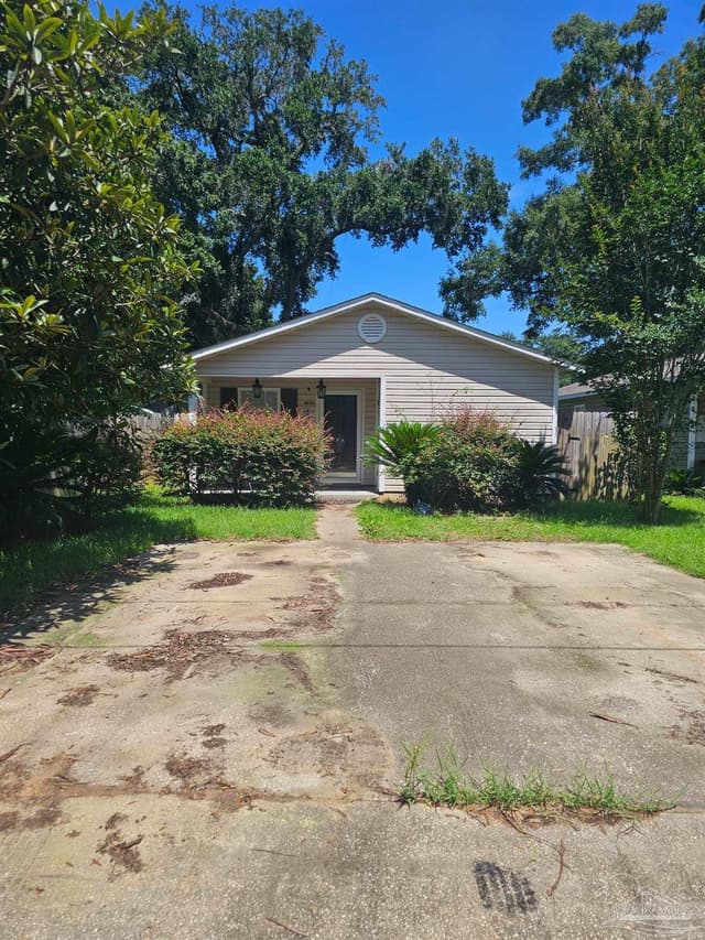 8630 Doris Ave, Pensacola FL 32534 exterior