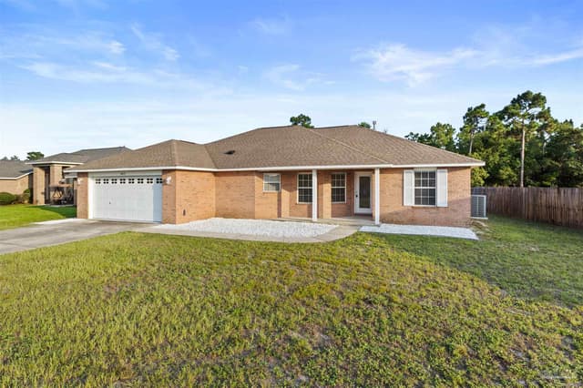 643 Downhaul Dr, Pensacola FL 32507 exterior