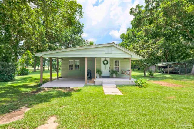 13907 N Hwy 87, Jay FL 32565 exterior