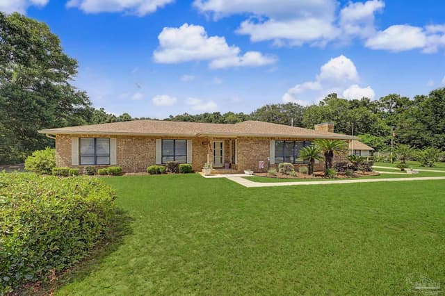 5514 Kauffman Rd, Milton FL 32583 exterior