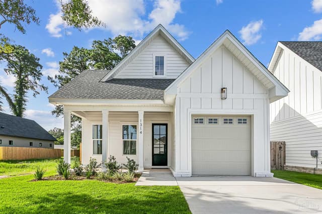 1314 E Fisher St, Pensacola FL 32503 exterior