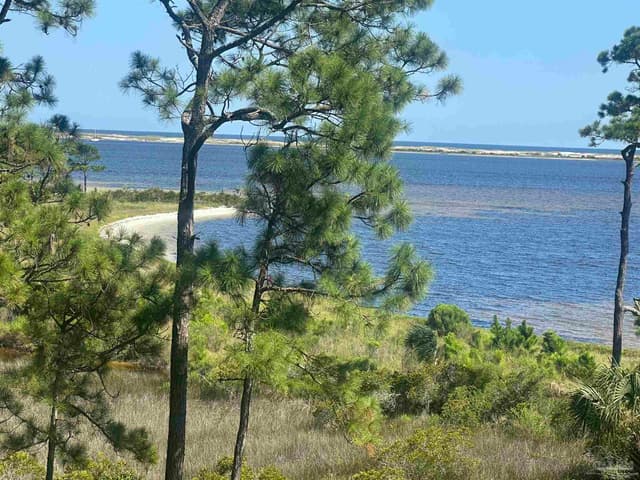 4060 Indigo Dr # 311, Pensacola FL 32507 exterior