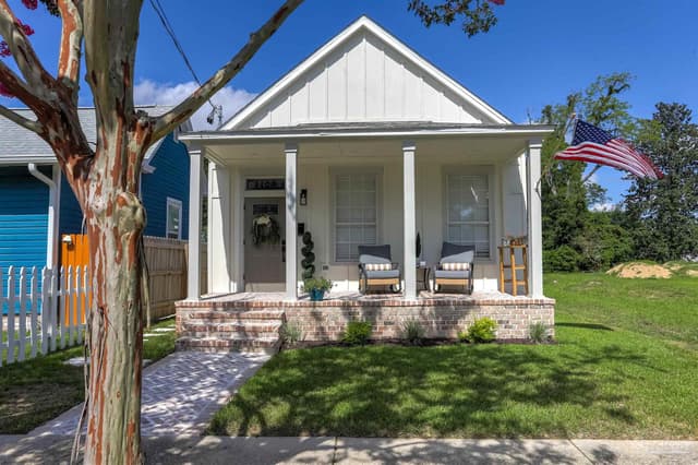 1105 Dr Martin Luther King Jr Dr, Pensacola FL 32503 exterior
