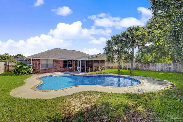6952 Hardwood Ct property photo