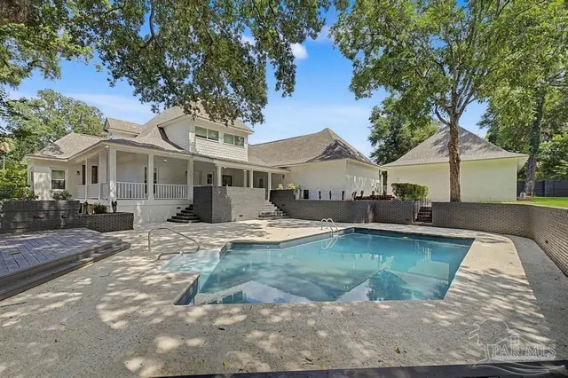 8645 Rosemont Dr property photo