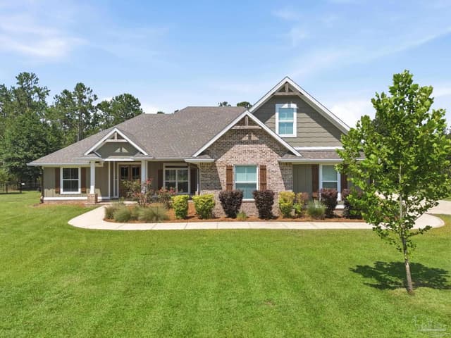 9242 Sage Forest Ln, Pace FL 32571 exterior