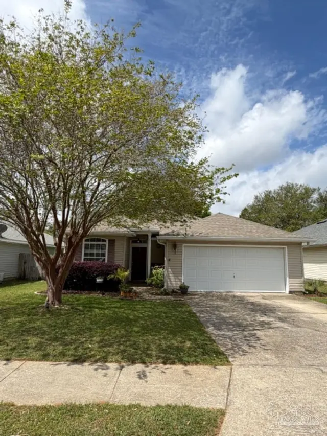 8907 Camelot Pl property photo