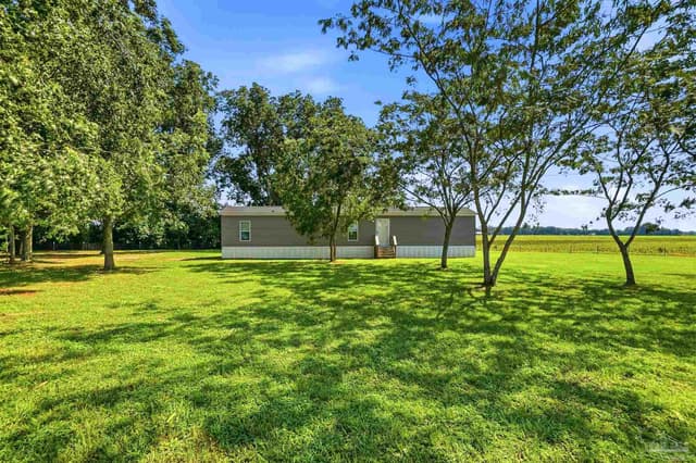 4478 Darney Rd, Jay FL 32565 exterior