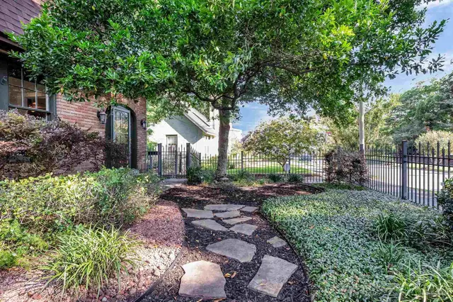 1124 Spring St property photo