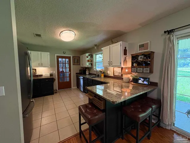 6541 Stubbs Rd property photo