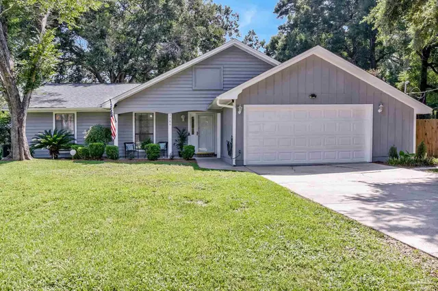 7706 Beechwood Dr property photo