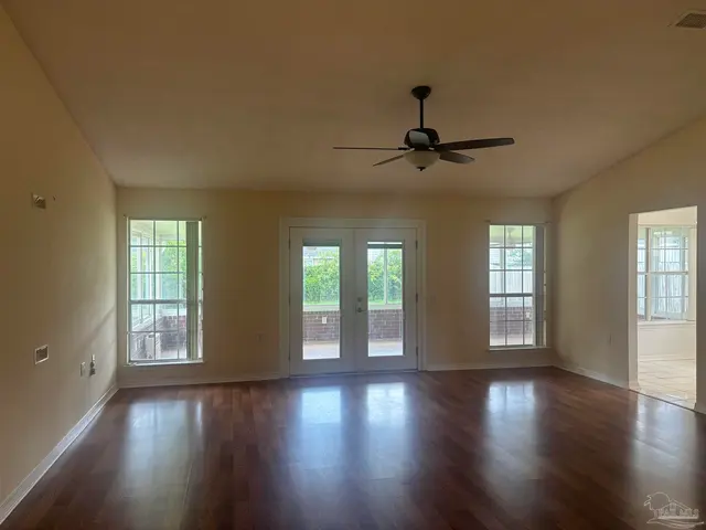 2319 Brightview Pl property photo