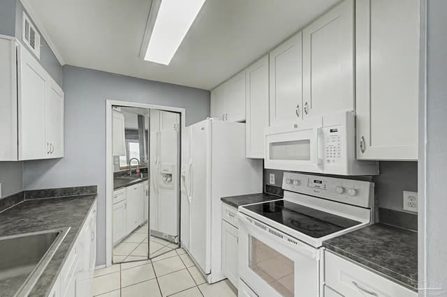200 Pensacola Beach Blvd # B3, Gulf Breeze FL 32561 photo 12