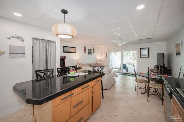 201 Pensacola Beach Rd # 18, Gulf Breeze FL 32561 photo 9