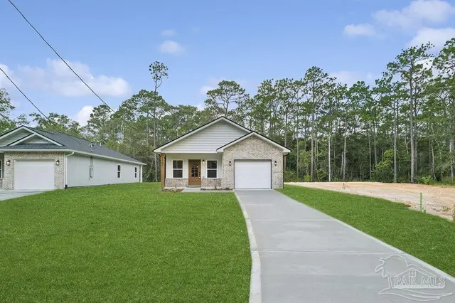 3261 Glade Dr property photo