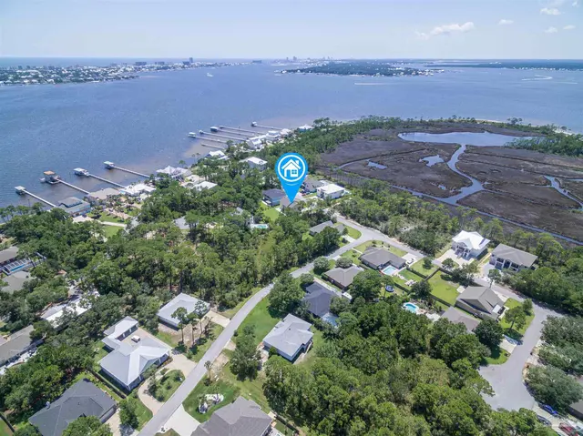 5309 Shore Dr property photo