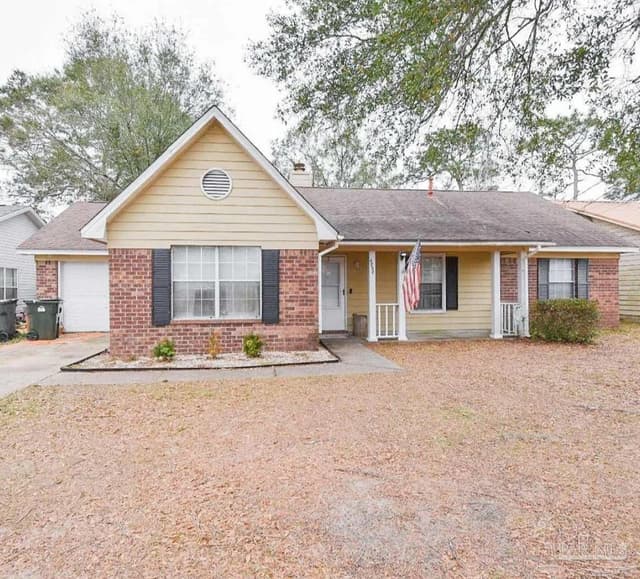 4898 Randee Cir, Pensacola FL 32526 exterior
