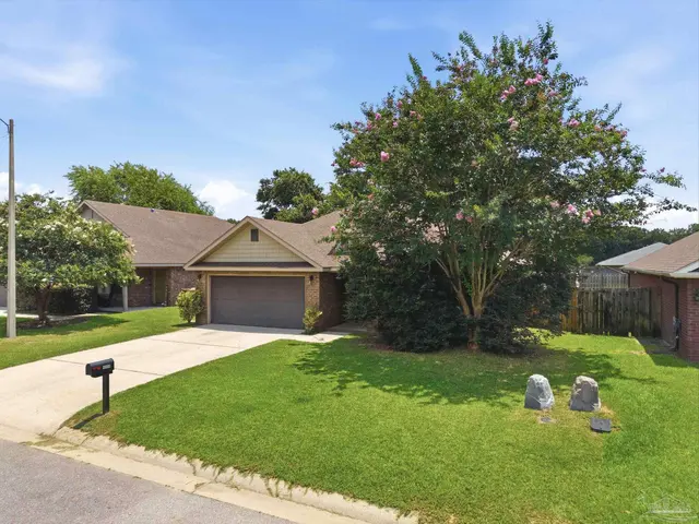 4939 Makenna Cir property photo