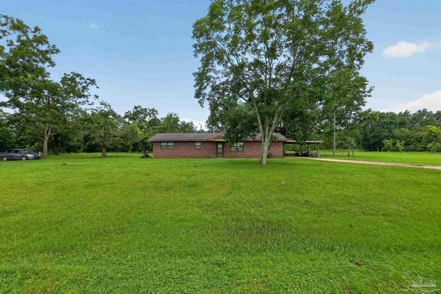 4791 Hwy 168, Century FL 32535 exterior