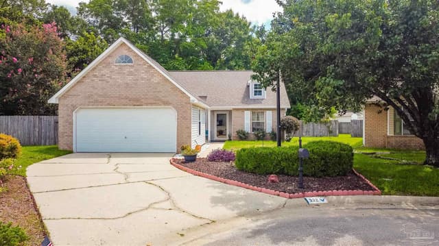332 Mirabelle Dr, Pensacola FL 32514 exterior