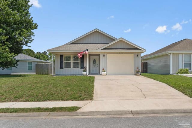 1974 Crosscreek Cir, Gulf Breeze FL 32563 exterior