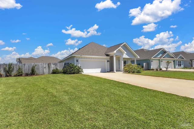 6557 Forest Bay Ave, Gulf Breeze FL 32563 exterior