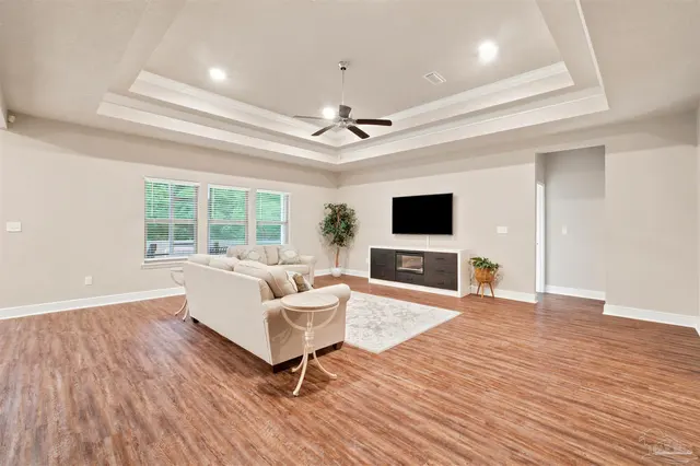 7624 Burnside Loop property photo
