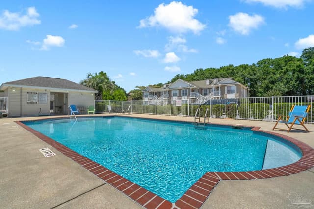 7101 Joy St # k3, Pensacola FL 32504 photo 2