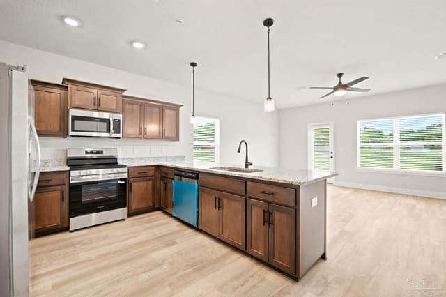 5530 Lexlee Blvd # 8A, Pensacola FL 32526 photo 6