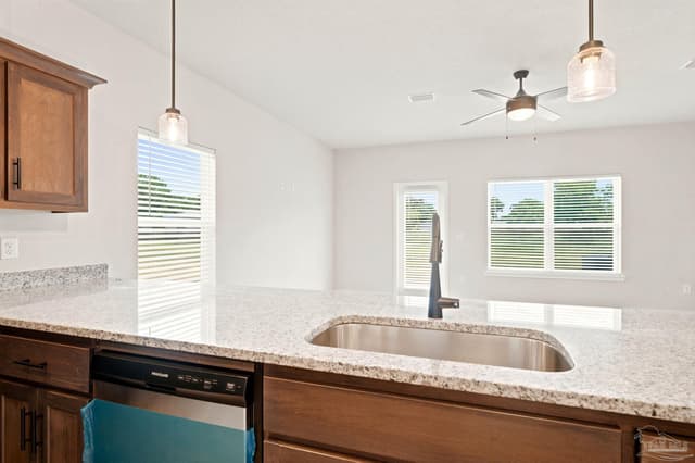 5530 Lexlee Blvd # 8A, Pensacola FL 32526 photo 9