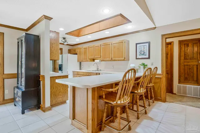 5555 Trafalgar Dr property photo