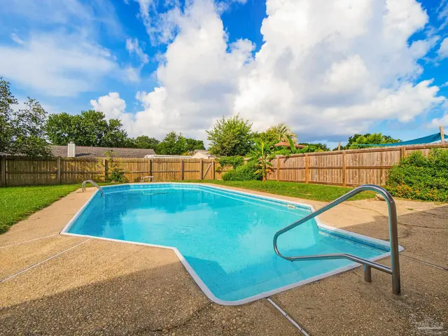 3585 Riddick Dr property photo