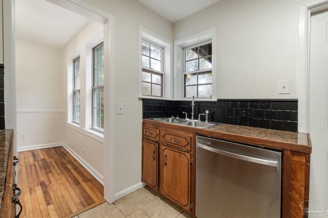 211 W Sunset Ave, Pensacola FL 32507 photo 19