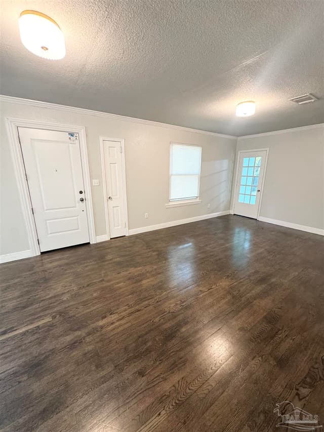 1650 N A St, Pensacola FL 32501 photo 5