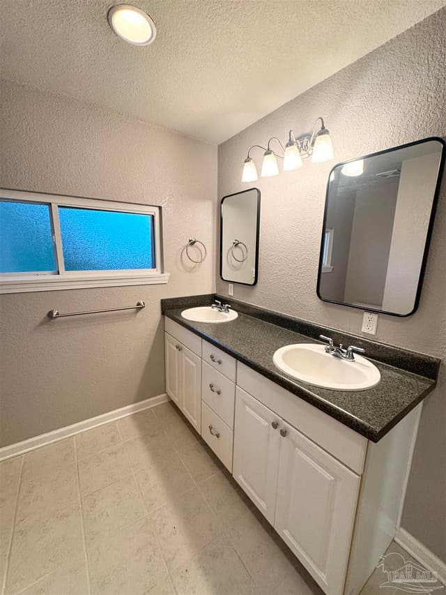 1650 N A St, Pensacola FL 32501 photo 33
