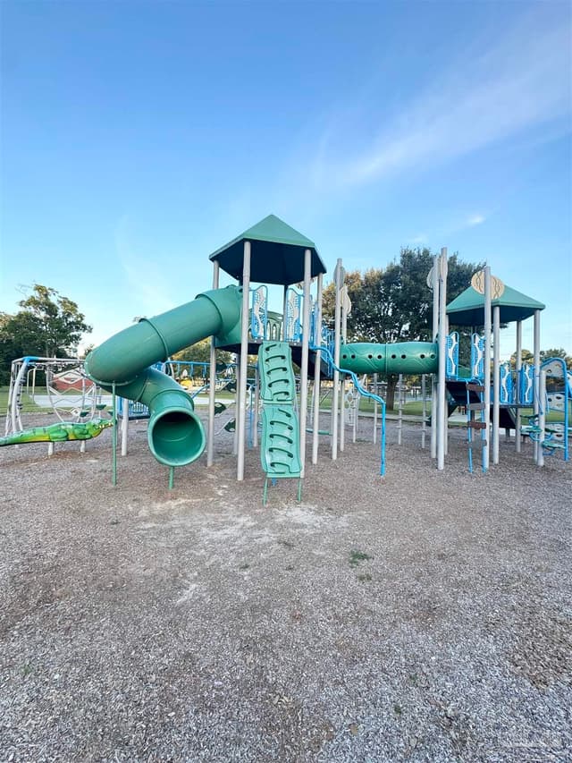 1650 N A St, Pensacola FL 32501 photo 41