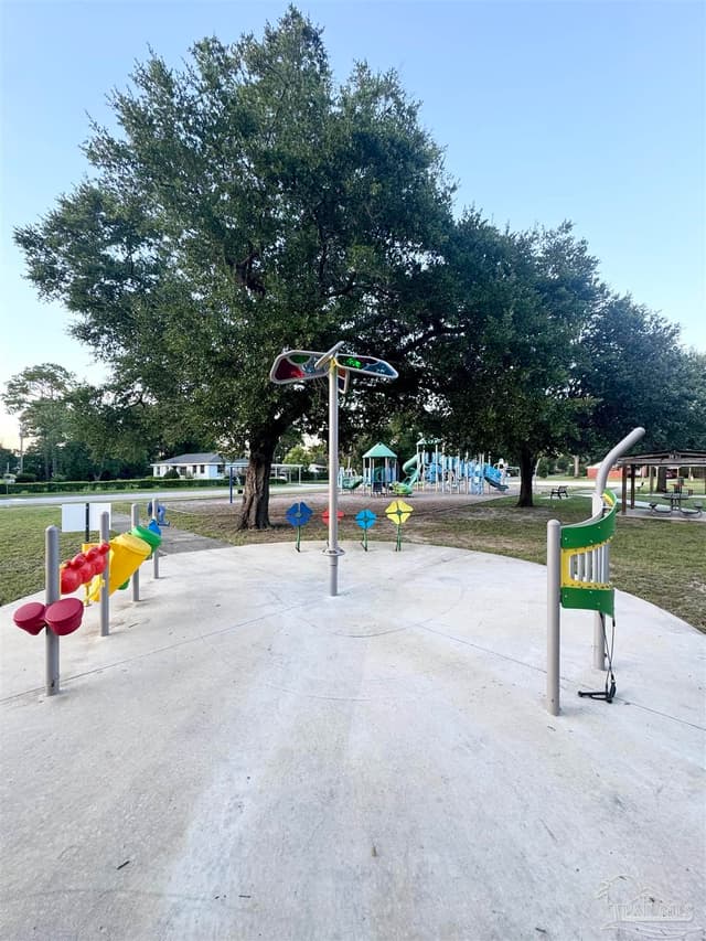 1650 N A St, Pensacola FL 32501 photo 39