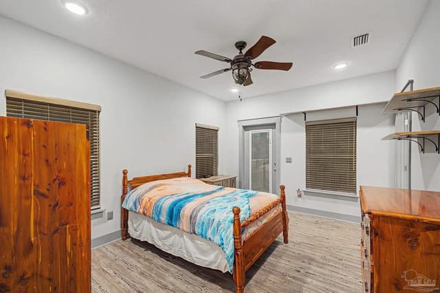 305 S Garcon Point Rd, Milton FL 32583 photo 31