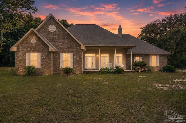 9069 Hay Meadow Rd, Milton FL 32583 photo 2