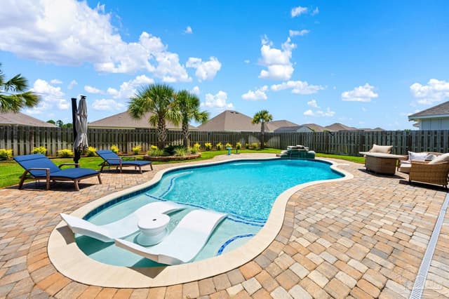 2367 Cloudberry Dr, Gulf Breeze FL 32563 exterior