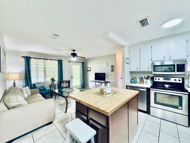 5911 N Airport Rd, Milton FL 32583 photo 9