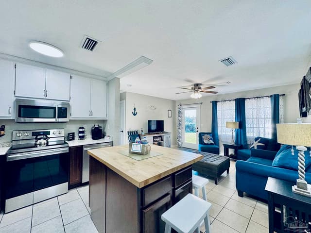 5909 Airport Rd property photo
