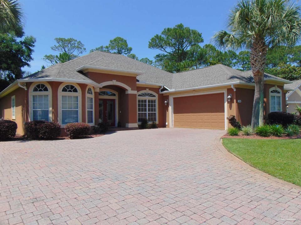 7392 Old Magnolia Ct, Navarre FL 32566 photo 1