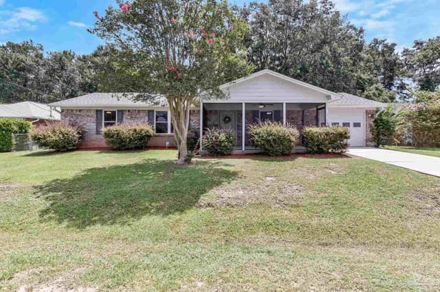 5712 Ivy Ln, Pace FL 32571 exterior