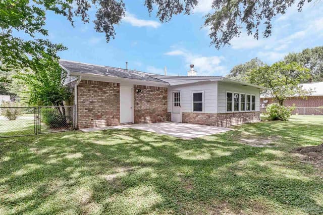 5712 Ivy Ln, Pace FL 32571 photo 4