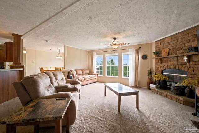 439 Woodpecker Ln, Holt FL 32564 photo 5