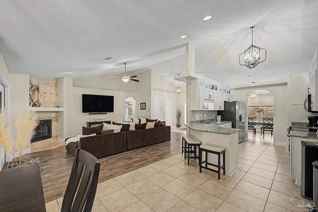 9088 Iron Gate Blvd, Milton FL 32570 photo 13