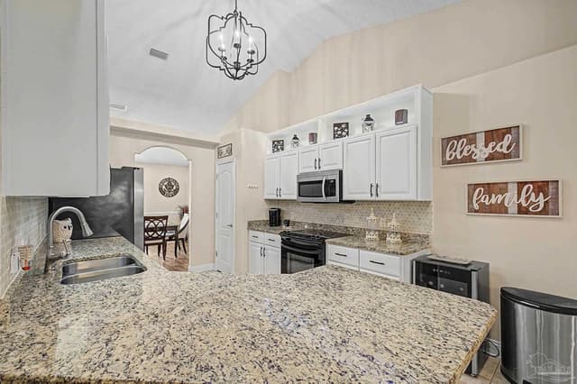 9088 Iron Gate Blvd, Milton FL 32570 photo 8