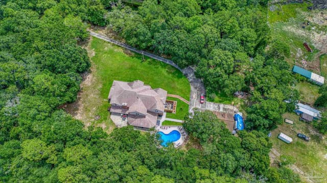 9717 Mobile Hwy property photo