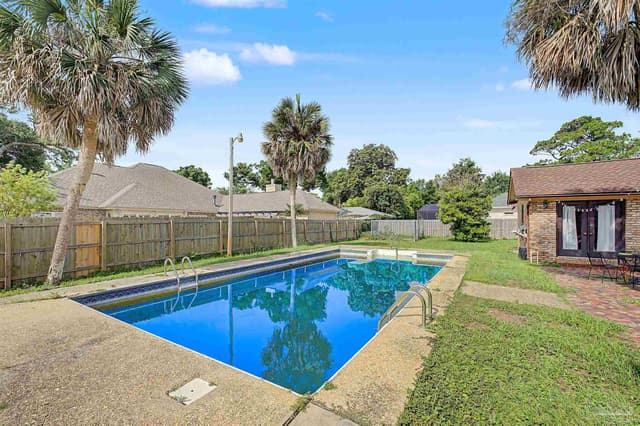2017 E Cross St, Pensacola FL 32503 photo 17